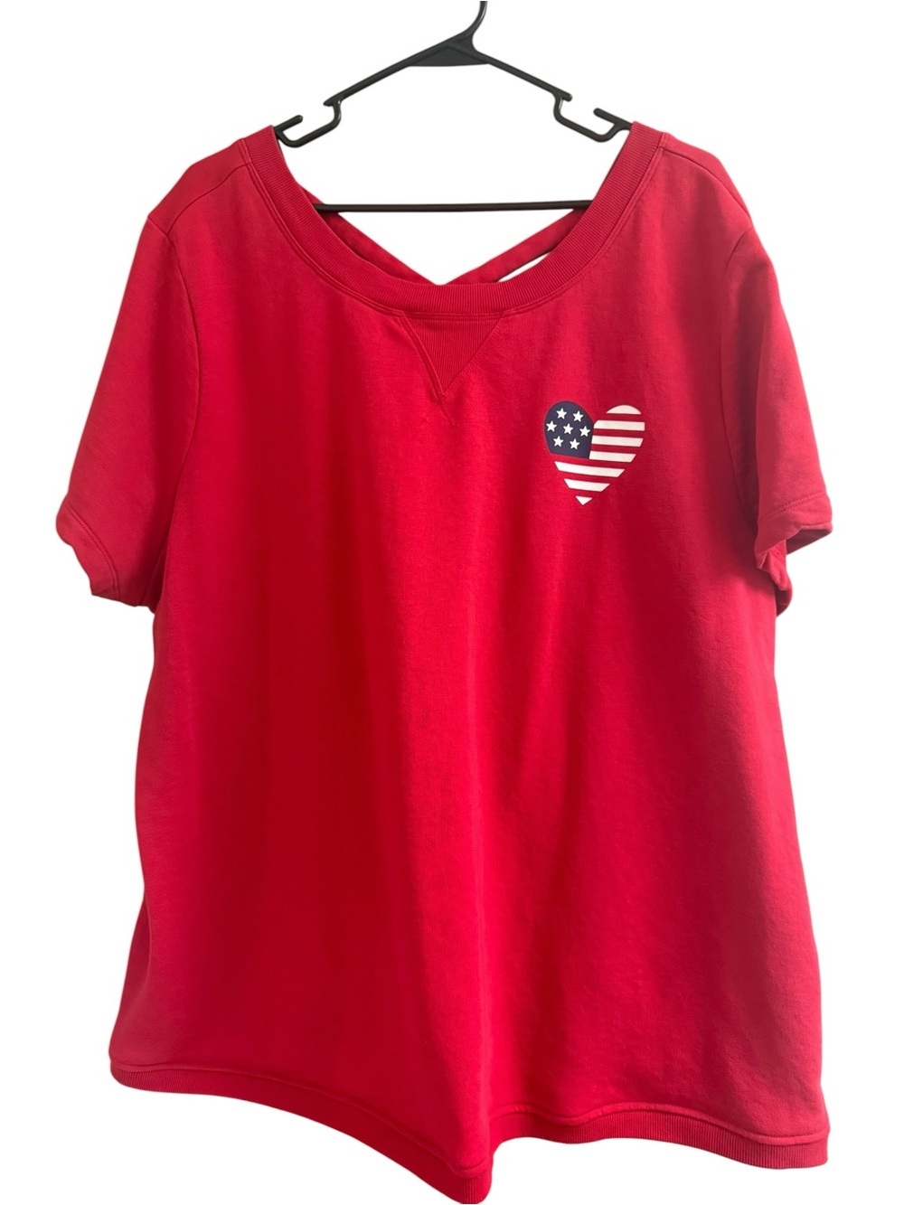 Womens Lane Bryant Red LIVI Top with heart shaped American Flag Size 22-24 EUC